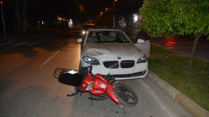 Yaya geçidinde feci kaza